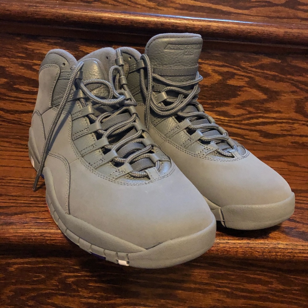 Air Jordan 10 — Cool Grey (men’s size 12)